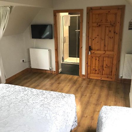 Grove Lodge B&B モナハン エクステリア 写真