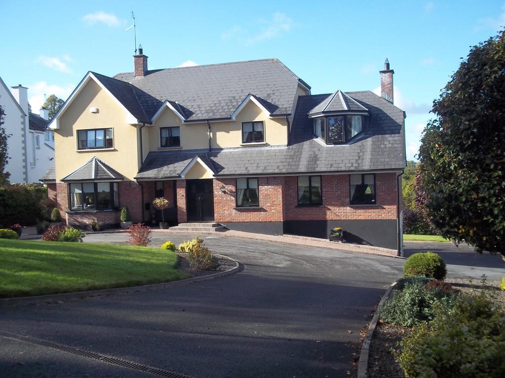 Grove Lodge B&B モナハン エクステリア 写真